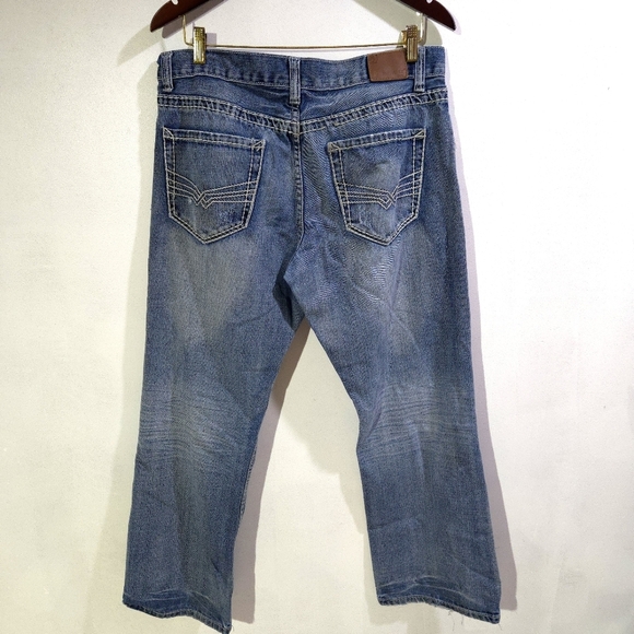 Flypaper | Men's Blue Distressed Boot Cut Jeans 34x30 - Picture 4 of 9